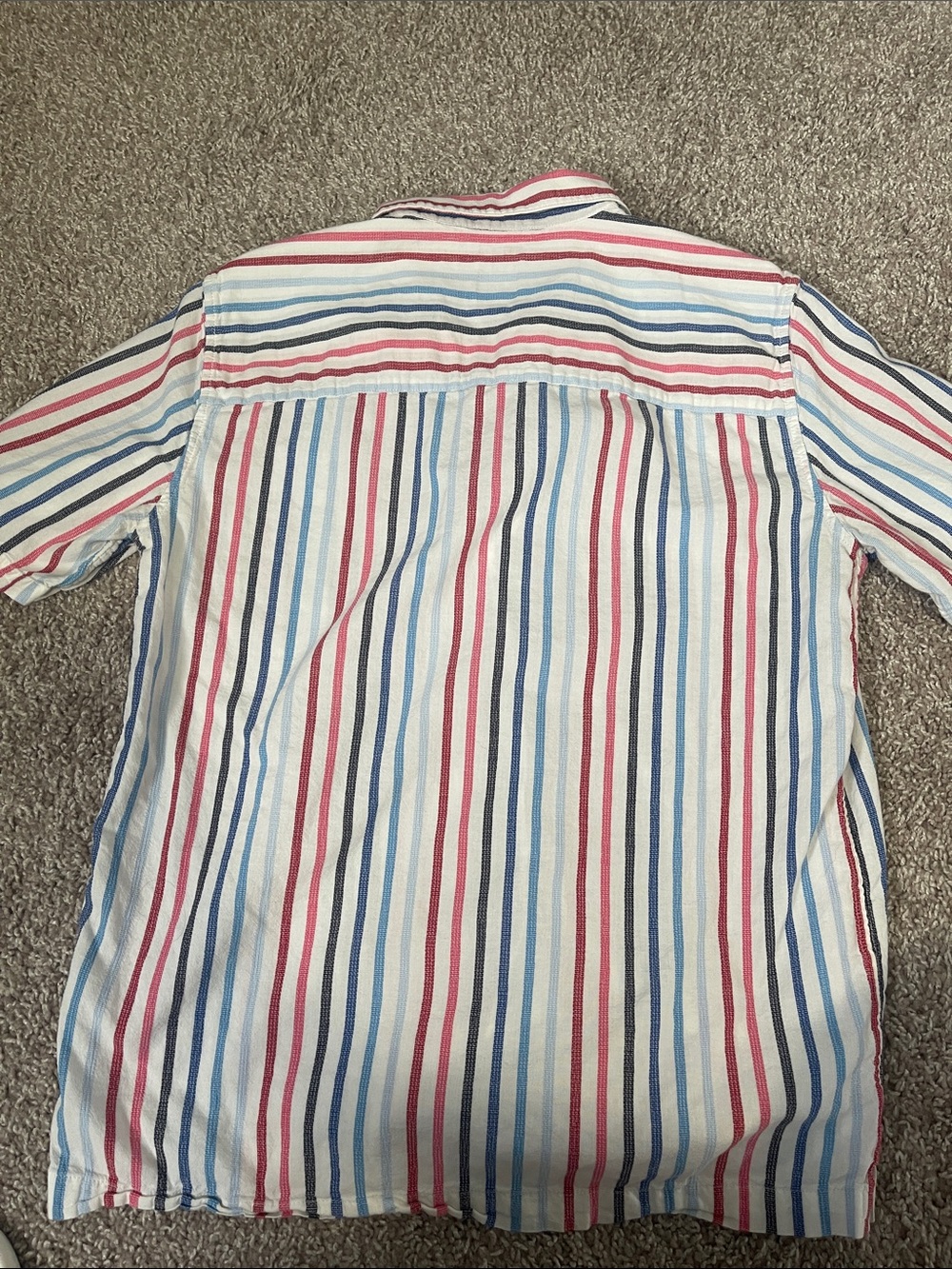 GAP Short-Sleeve Button-Down Shirt in White with Red & Blue Stripes - Picture 5 of 5